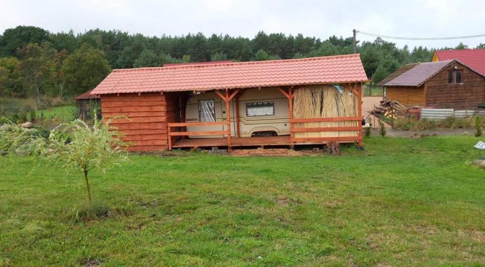 Villa Domki U Bartka I Moni Sasino Exterior foto
